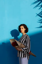 Load image into Gallery viewer, Το πουκάμισο του Αγίου Βαλεντίνου