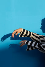 Load image into Gallery viewer, Το πουκάμισο του Αγίου Βαλεντίνου