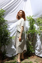 Load image into Gallery viewer, Moon tee