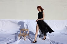 Load image into Gallery viewer, Pleated skirt